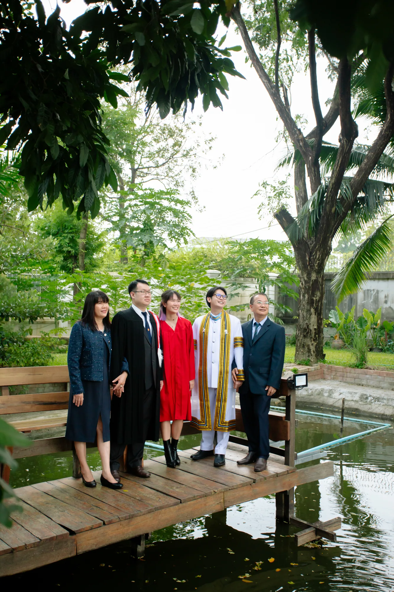 ภาพครอบครัวบรรยากาศเป็นธรรมชาติ ถ่ายโดย GOODWORK